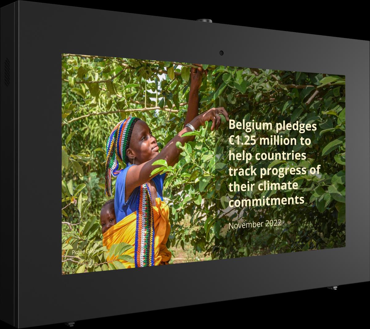 W2E43 Outdoor Wallmount Tablets 43 Touch Screen Digital Signage IP65 – 10