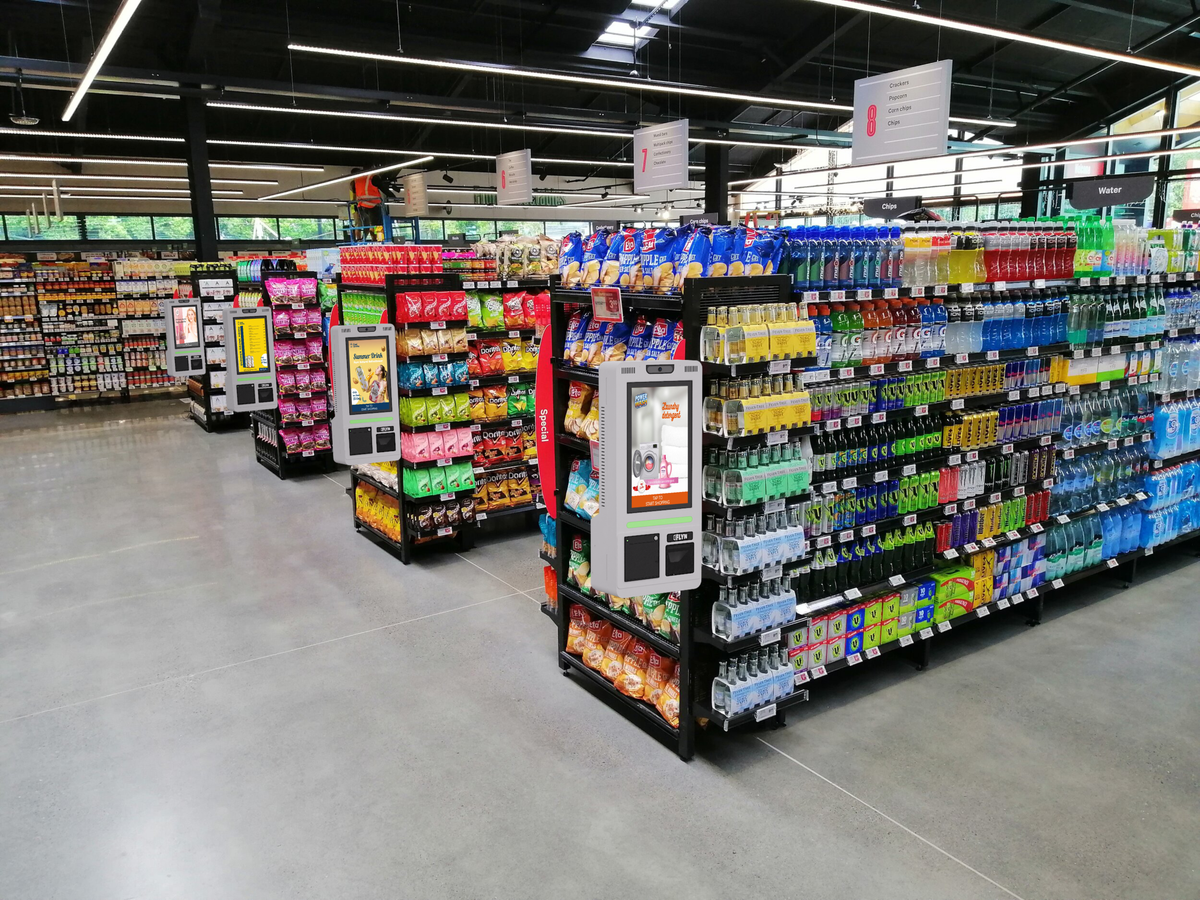 15.6" Self Ordering Kiosk Flex shelf shopease